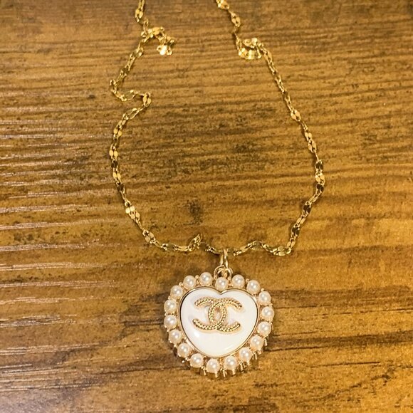 Gucci Necklace - Picture 9 of 10